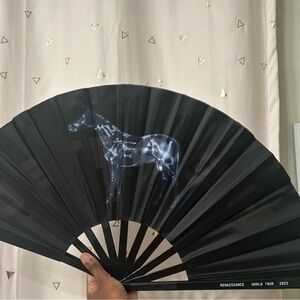 Beyoncé heated fan from renaissance tour